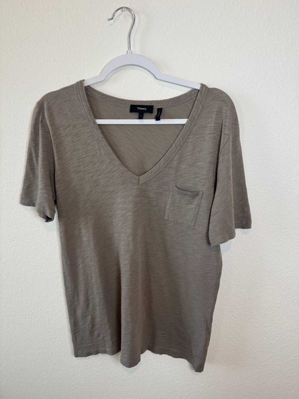 Theory Kovin Nebulous Organic Cotton V Neck Pocket Tee Large
